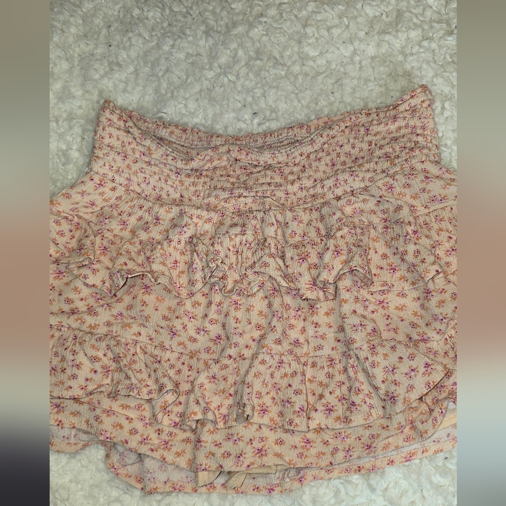 Aeropostale Peach Floral Ruffle Skirt